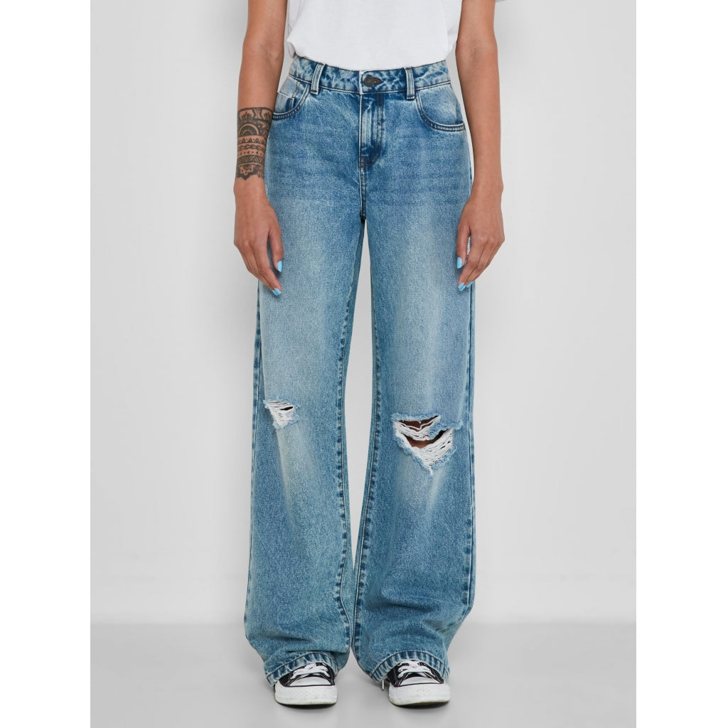 Dame Buks Nmamanda   Light Blue Denim fra Noisy May